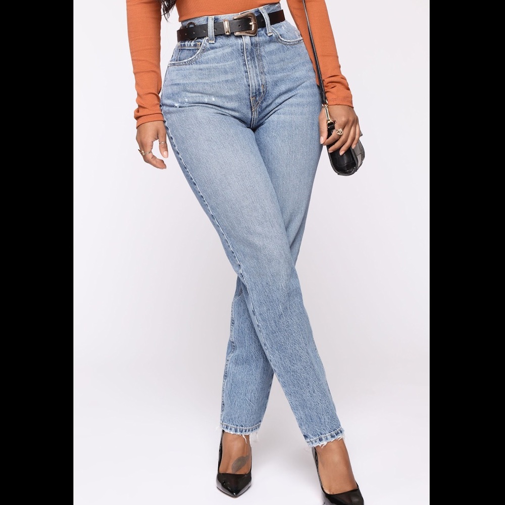 Ultra High Rise Mom Jeans